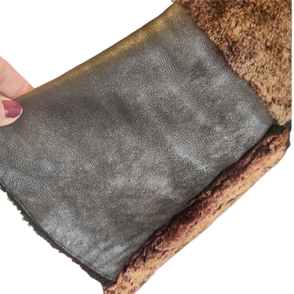 Jacket faux fur fur combo with leather like patching throughout - Picture 4 of 4